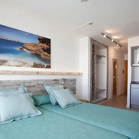 Playa Bella 3* Сан-Антонио-Абад